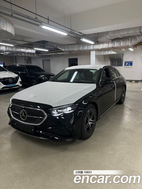 Mercedes-Benz E-Class E300 4MATIC AMG Line, 2026