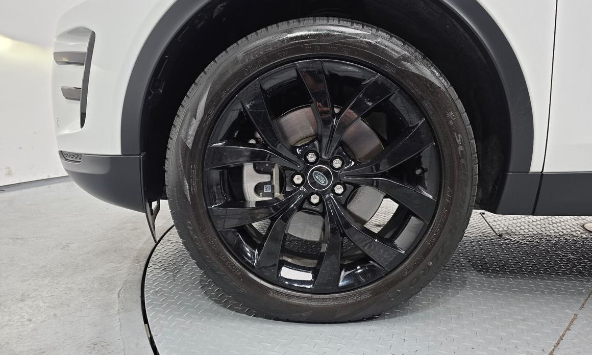 Land Rover Discovery Sport P250 SE, 2022