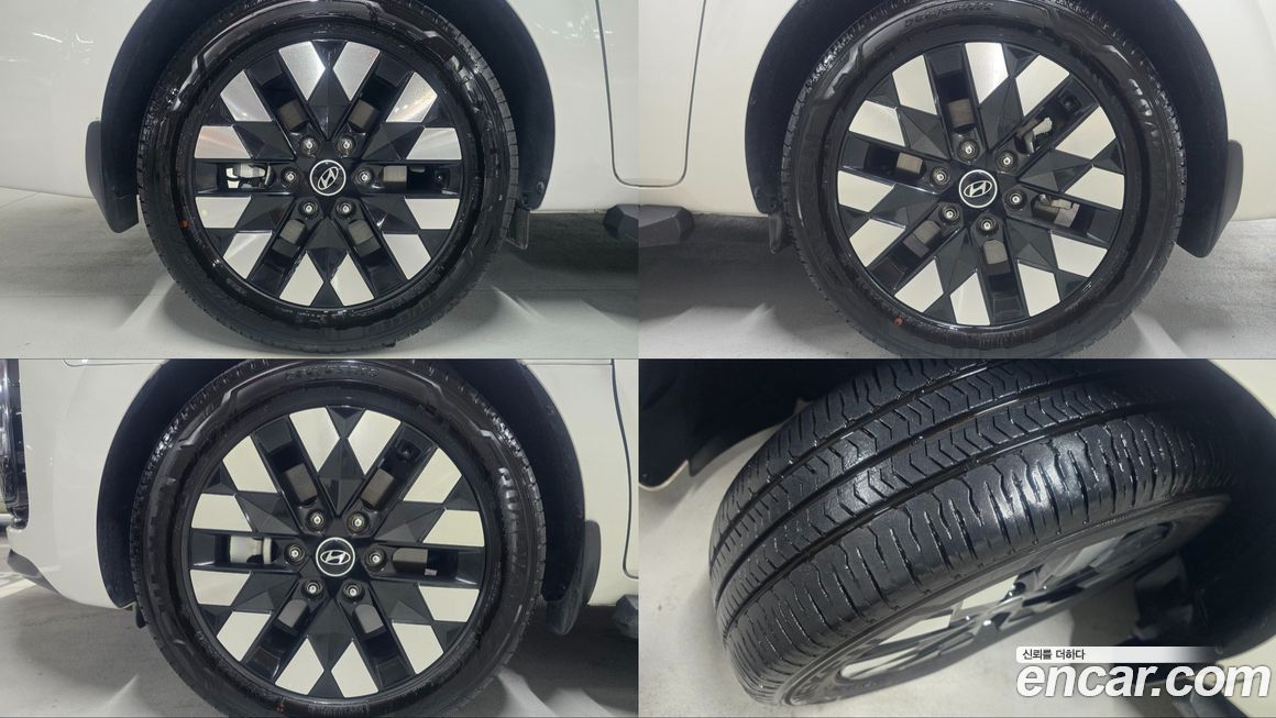 Hyundai Staria 4WD Lounge 7-Seater, 2025