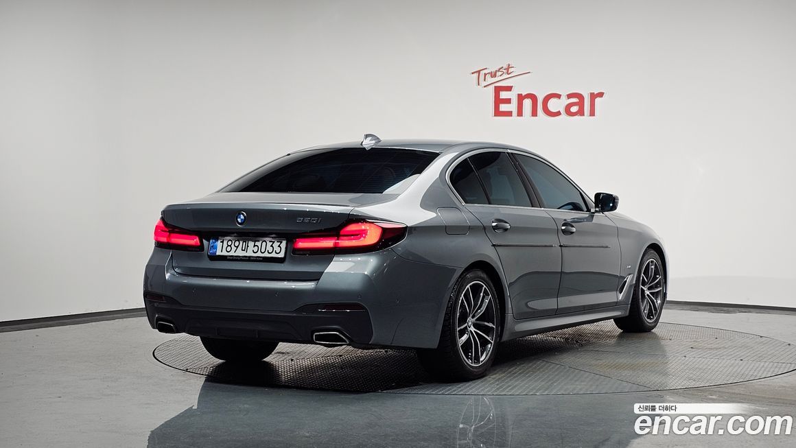 BMW 5-Series 520i M Sport, 2023