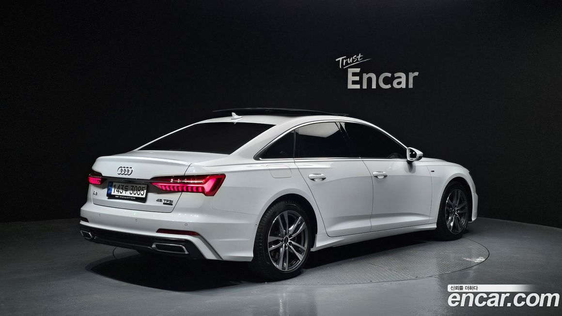 Audi A6 45 TFSI Quattro Premium, 2023