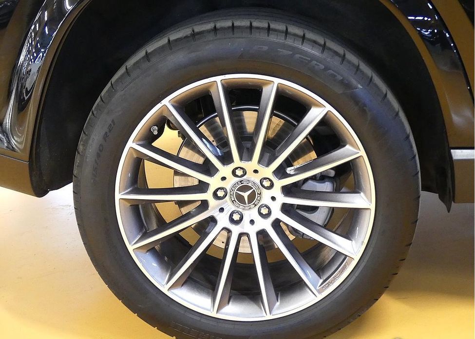 Mercedes-Benz GLE-Class GLE450 4MATIC, 2025