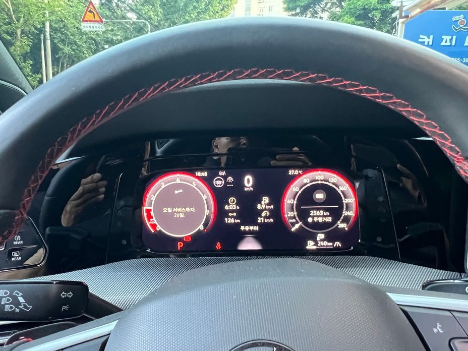 Volkswagen Golf 2.0 GTI, 2025