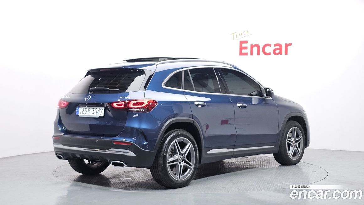 Mercedes-Benz GLA-Class GLA250 4MATIC, 2023