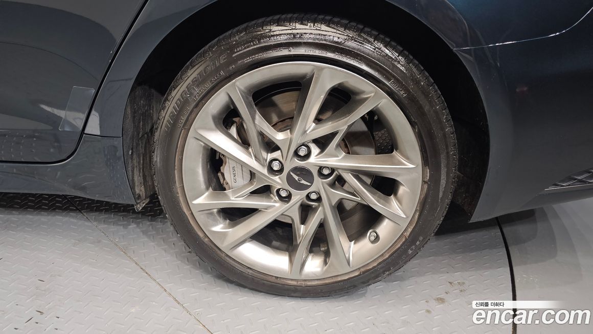 Genesis G70 Gasoline 2.5T 2WD, 2024