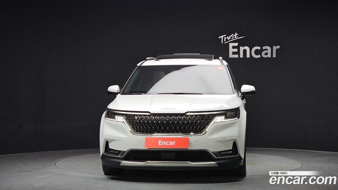Kia Carnival 7-Seater Signature, 2023