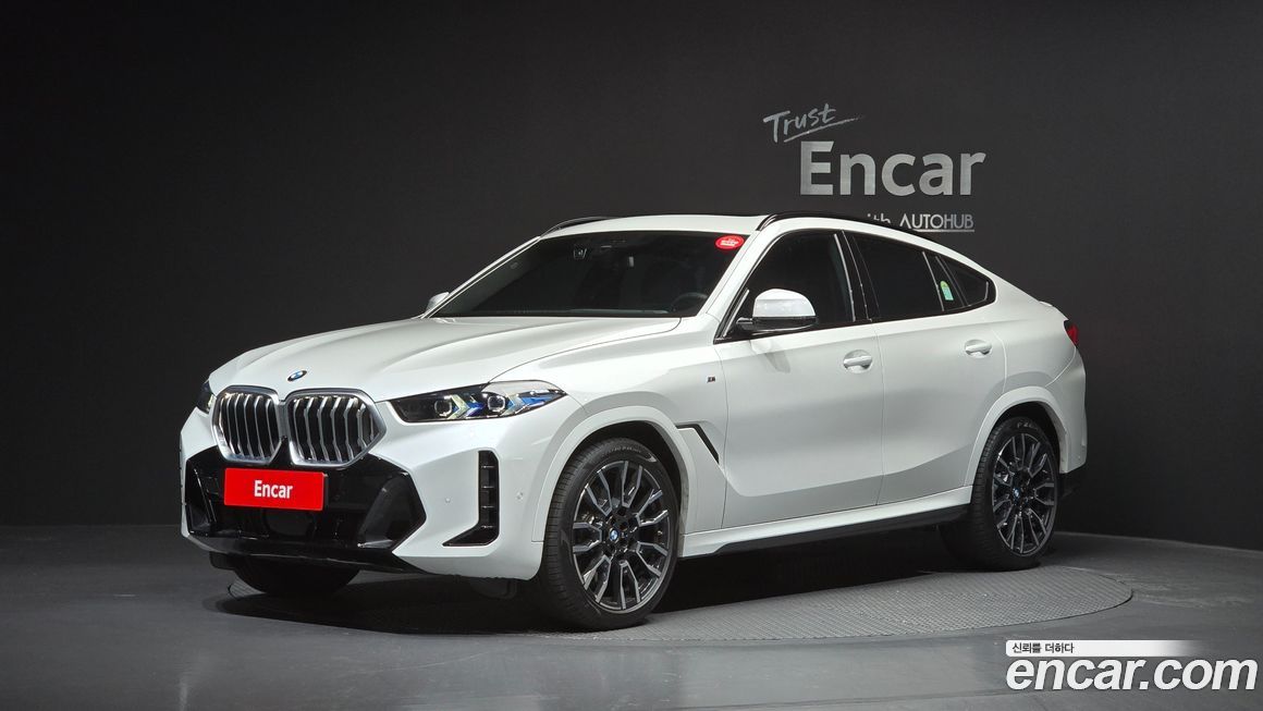 BMW X6 xDrive40i M Sport, 2025