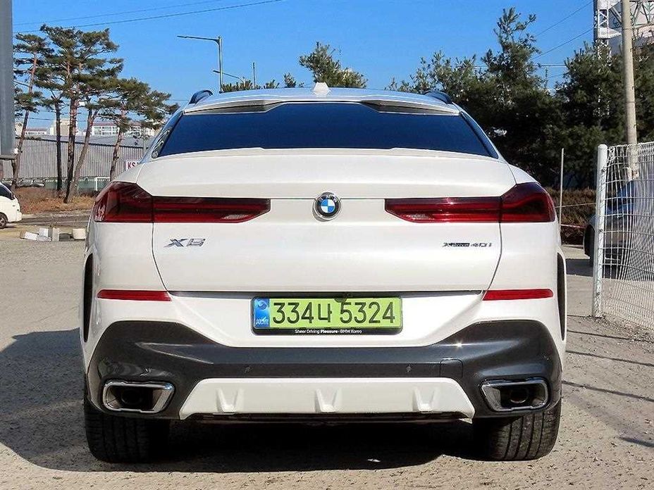 BMW X6 xDrive40i M Sport, 2025