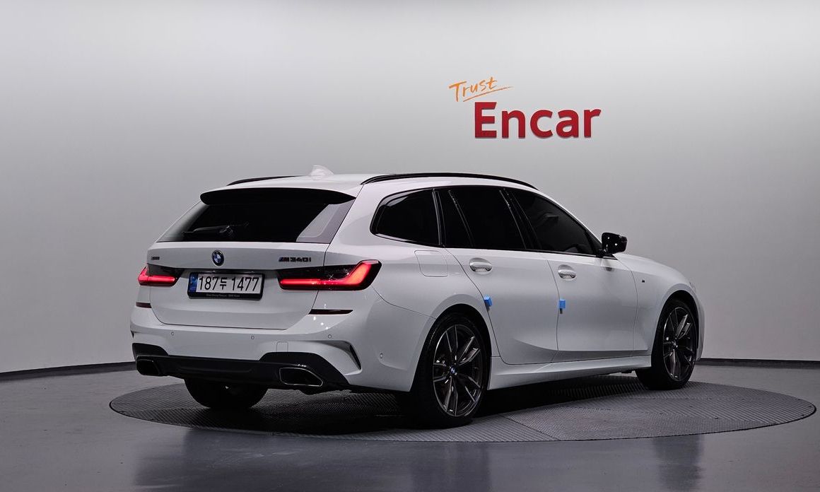 BMW 3-Series M340i xDrive Touring Performance, 2022