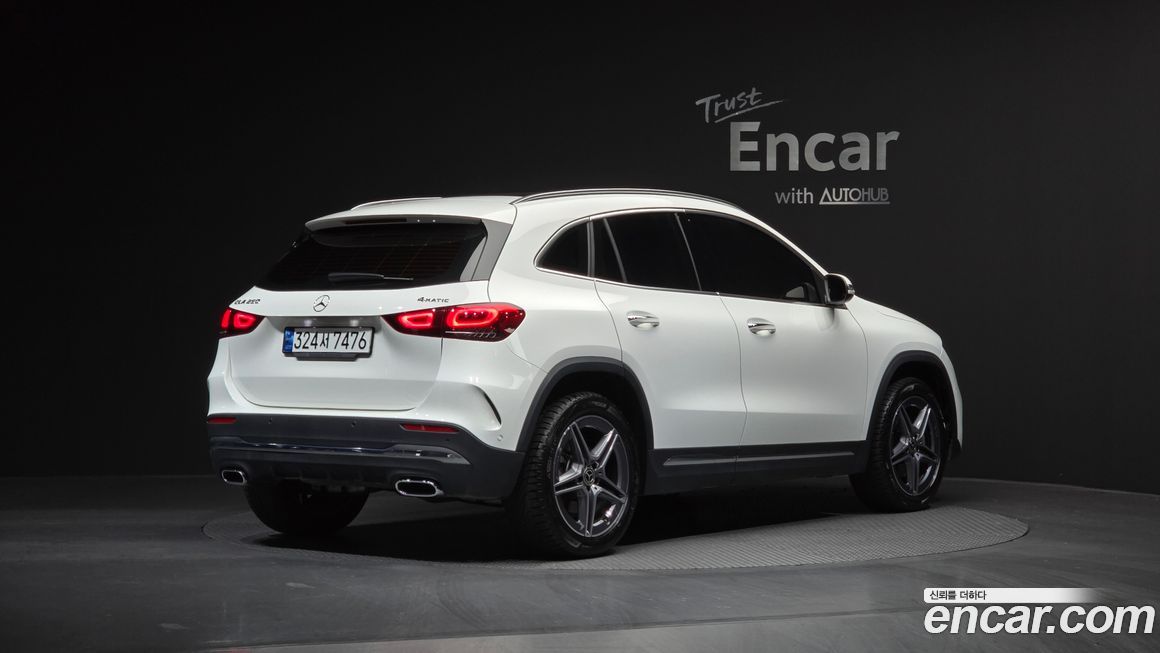 Mercedes-Benz GLA-Class GLA250 4MATIC, 2023