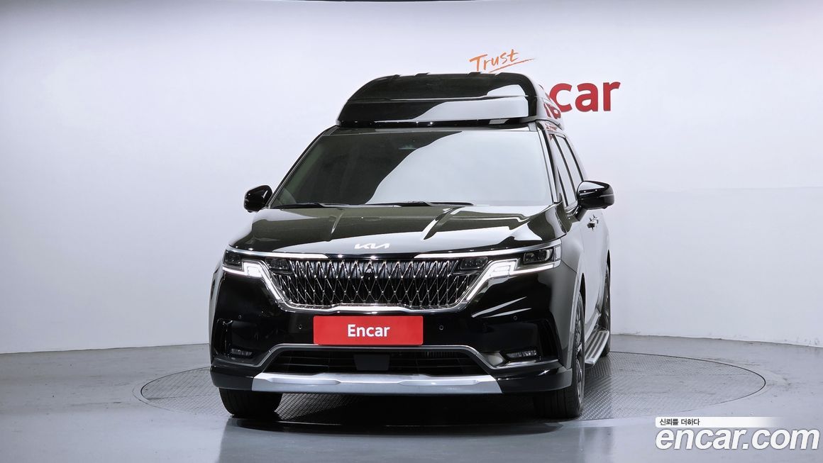 Kia Carnival 7-Seater Hi-Limousine, 2023
