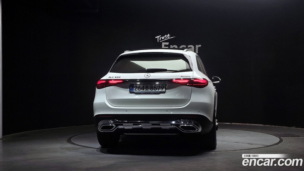 Mercedes-Benz GLC-Class GLC 300 4MATIC Avantgarde, 2025