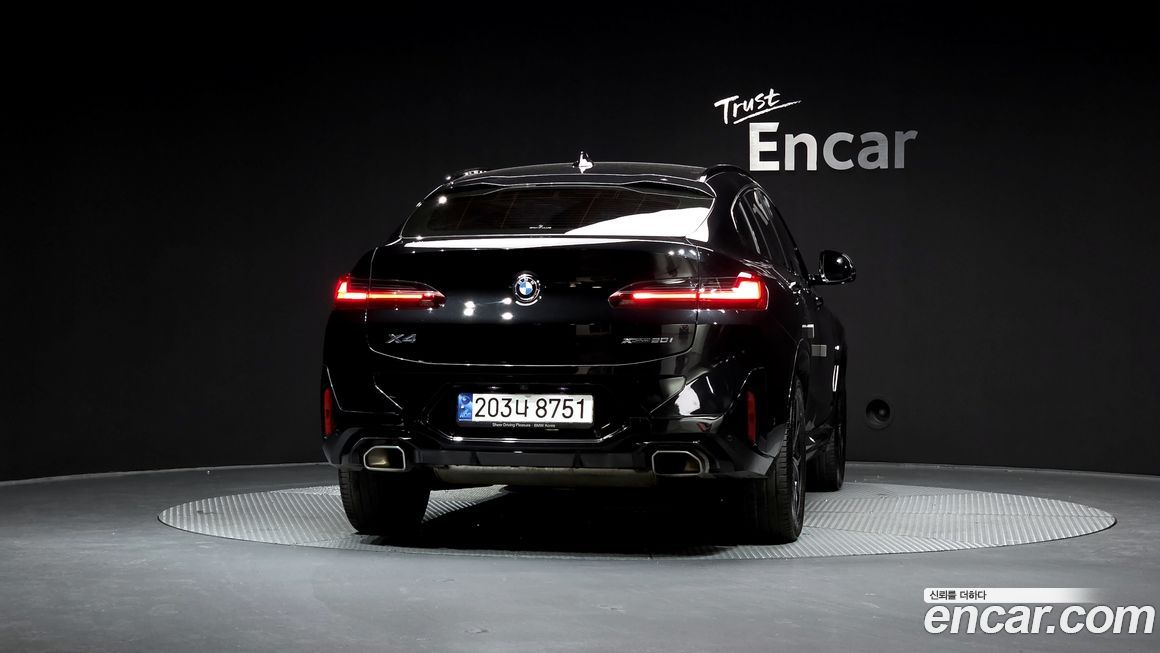 BMW X4 xDrive20i M Sport, 2023
