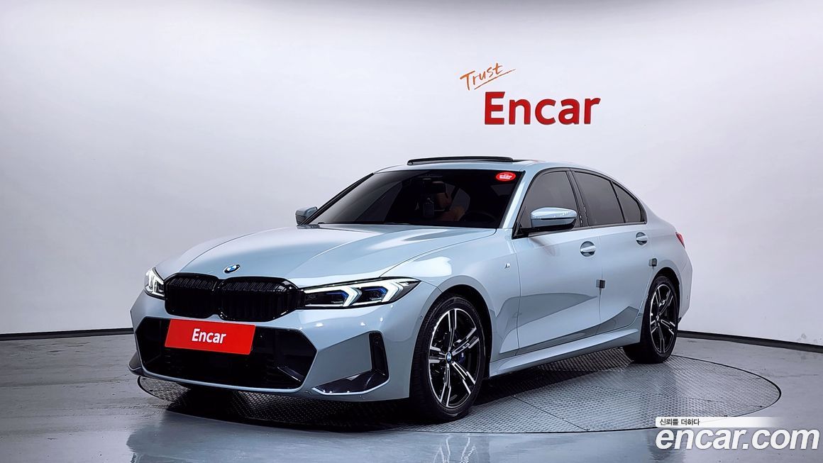 BMW 3-Series 320i M Sport, 2025