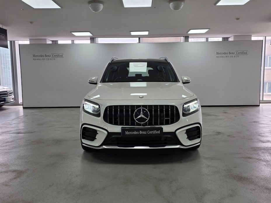 Mercedes-Benz GLB-Class AMG GLB35 4MATIC, 2025