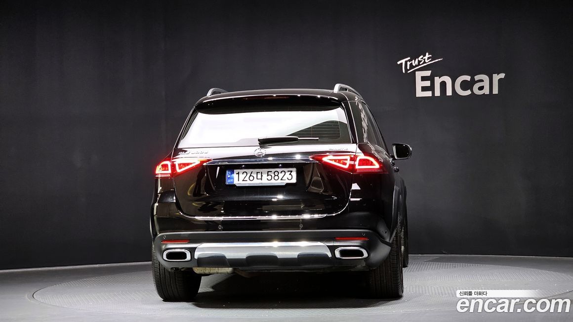 Mercedes-Benz GLE-Class GLE300d 4MATIC, 2023