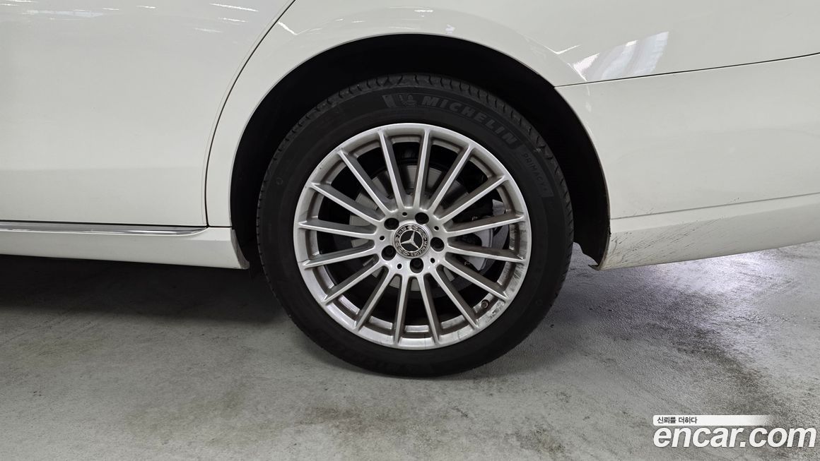 Mercedes-Benz E-Class E250 Exclusive, 2023