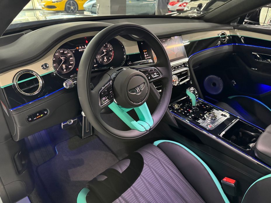 Bentley Flying Spur 4.0 S, 2023