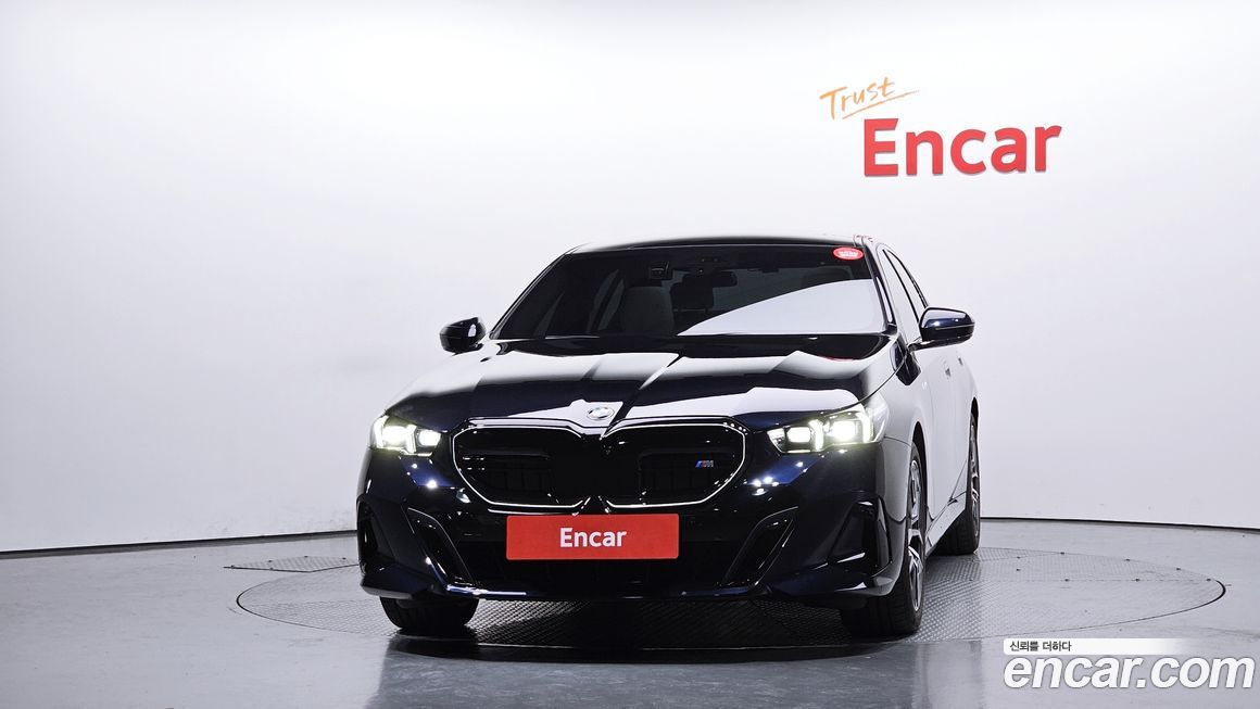 BMW 5-Series 523d M Sport, 2025