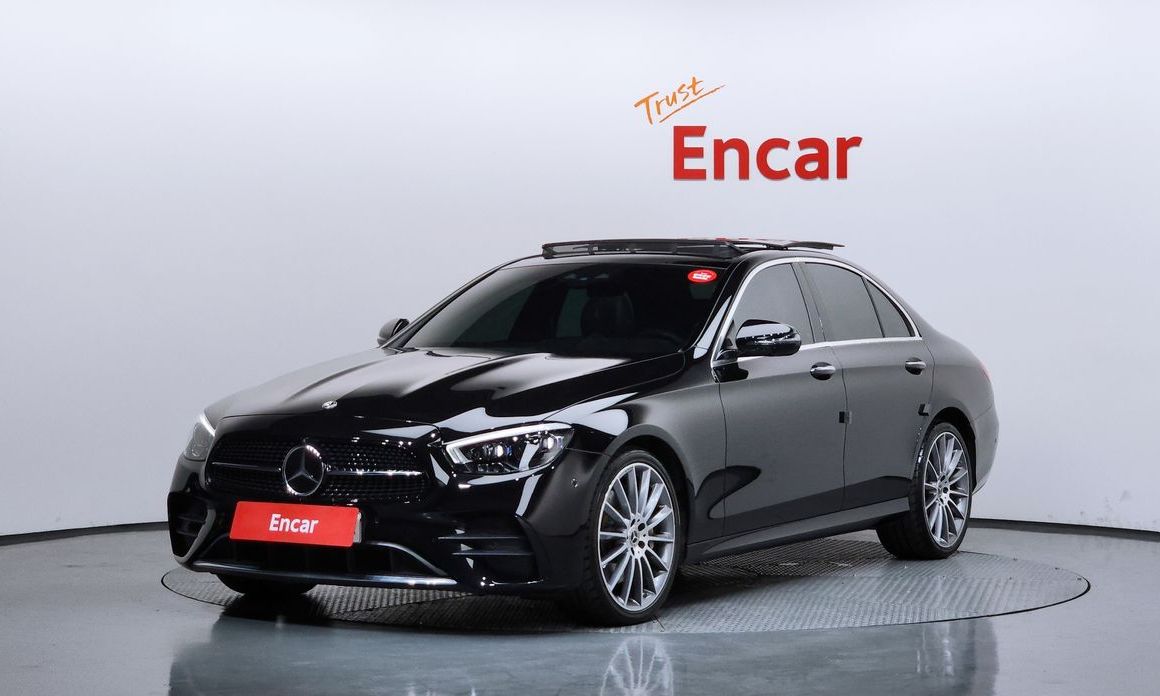 Mercedes-Benz E-Class E350 4MATIC AMG Line, 2022