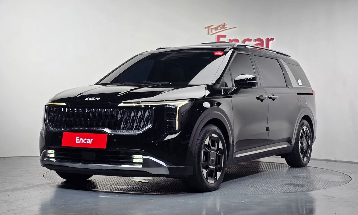 Kia Carnival 9-Seater Noblesse, 2024