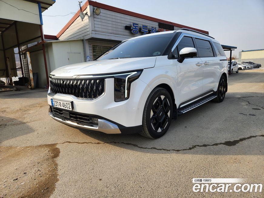 Kia Carnival 7-Seater Noblesse, 2025