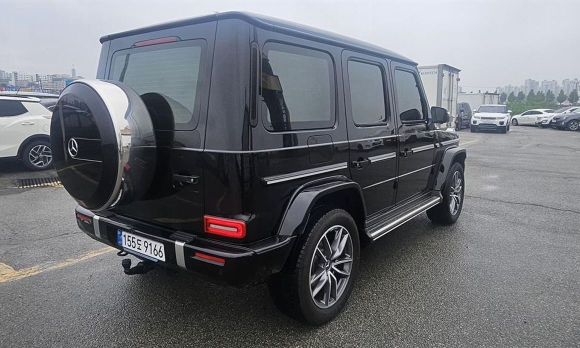 Mercedes-Benz G-Class G450d, 2025