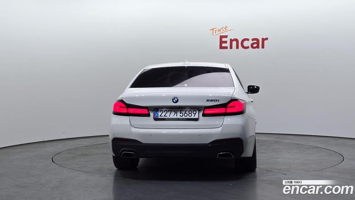 BMW 5-Series 520i M Sport, 2023