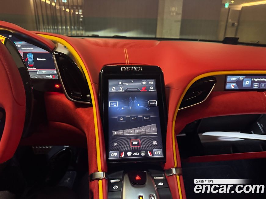 Ferrari Roma 3.9 Spider, 2024