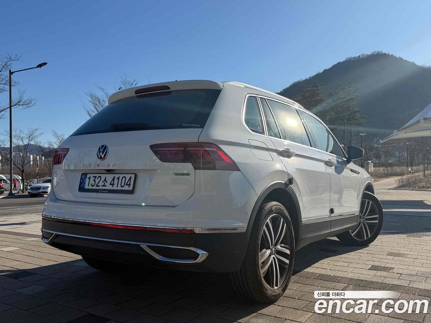 Volkswagen Tiguan 2.0 TDI 4Motion Prestige, 2023