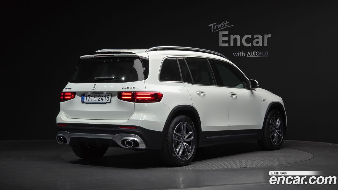 Mercedes-Benz GLB-Class AMG GLB35 4MATIC, 2025