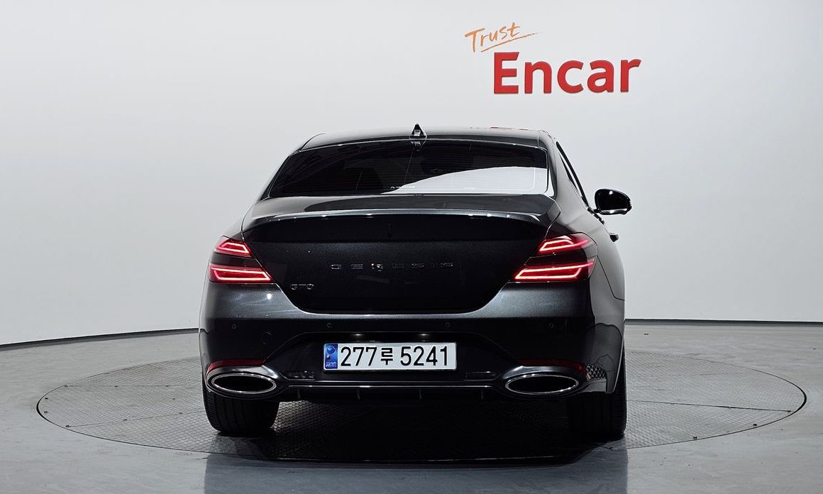 Genesis G70 Gasoline 2.0T 2WD, 2023