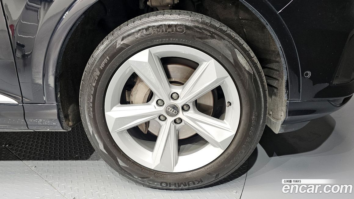 Audi Q7 45 TDI Quattro, 2021
