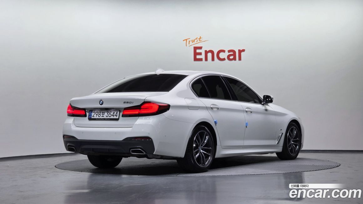 BMW 5-Series 520i M Sport, 2023