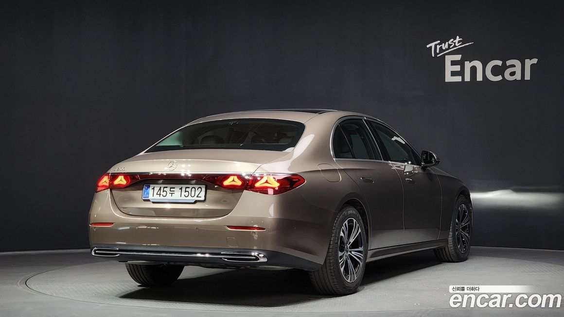 Mercedes-Benz E-Class E200 Avantgarde, 2025