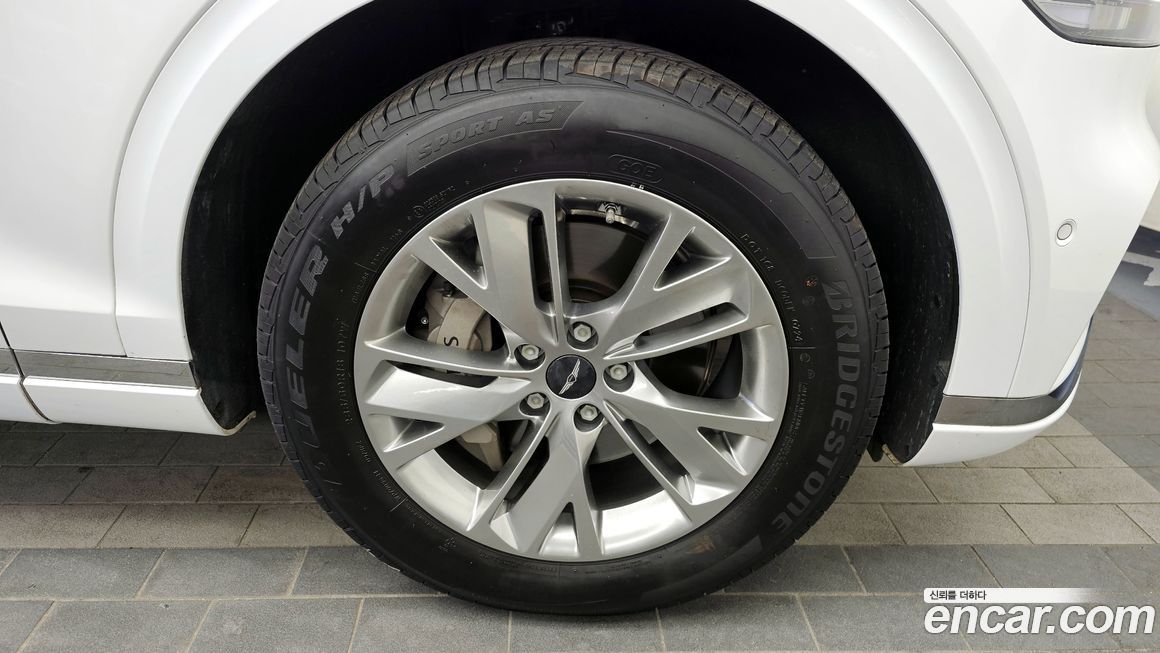 Genesis GV70 2.5T Gasoline 2WD, 2025