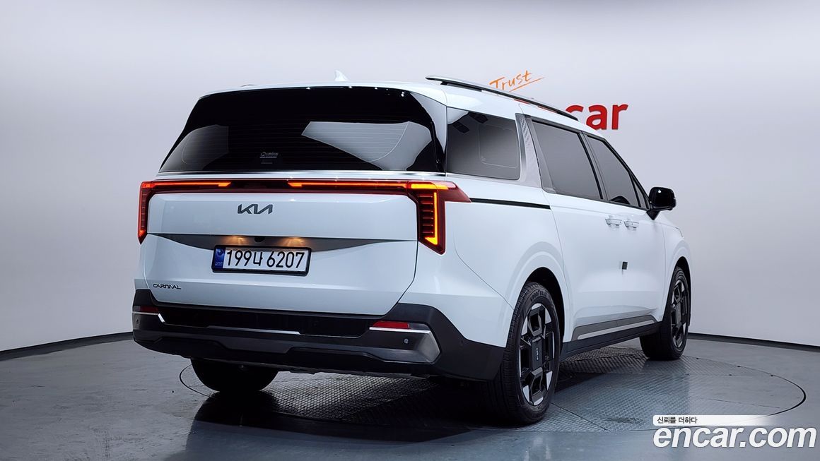 Kia Carnival 9-Seater Noblesse, 2025