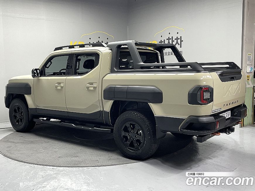 Kia Tasman 2.5T Gasoline 4WD, 2026