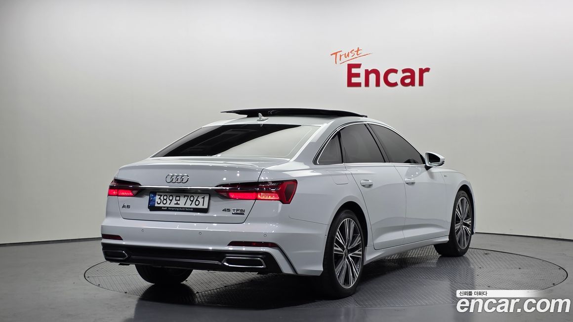 Audi A6 45 TFSI Quattro Premium, 2023