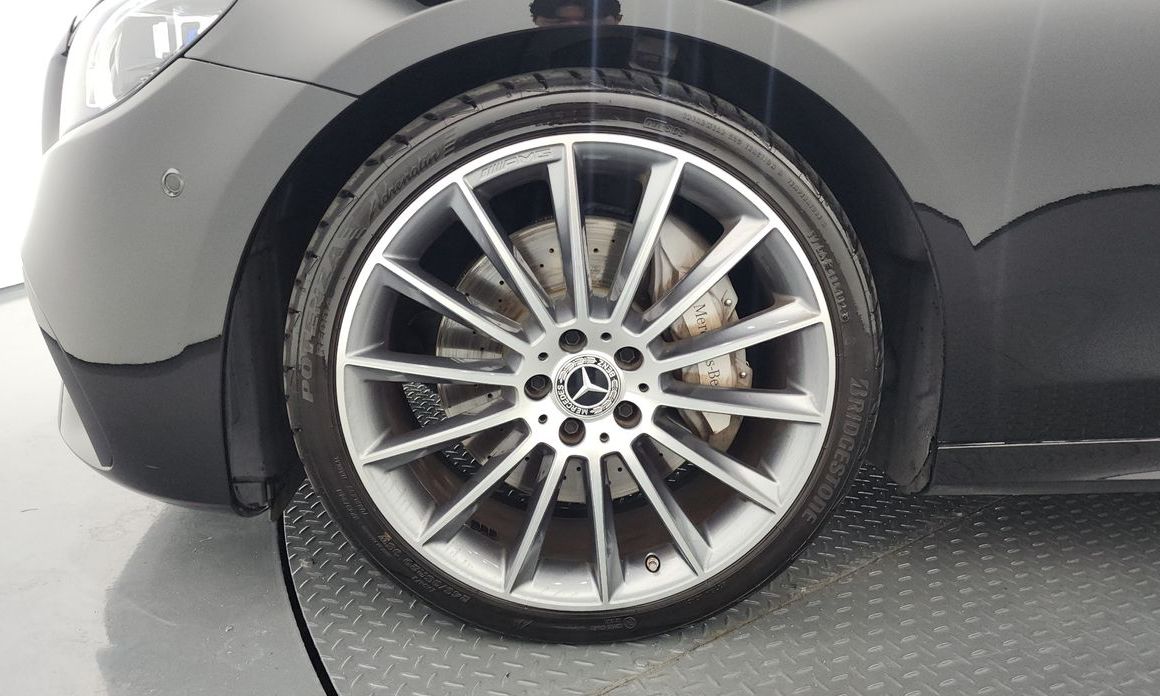 Mercedes-Benz E-Class E350 4MATIC AMG Line, 2022