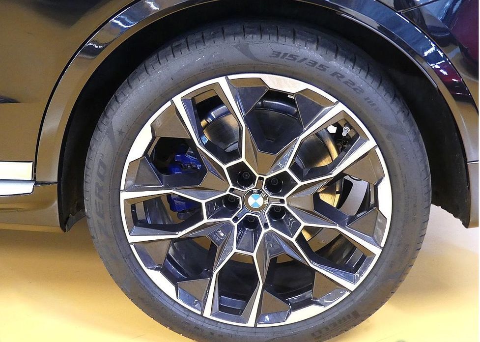 BMW X7 xDrive 40i M Sport 6STR, 2025