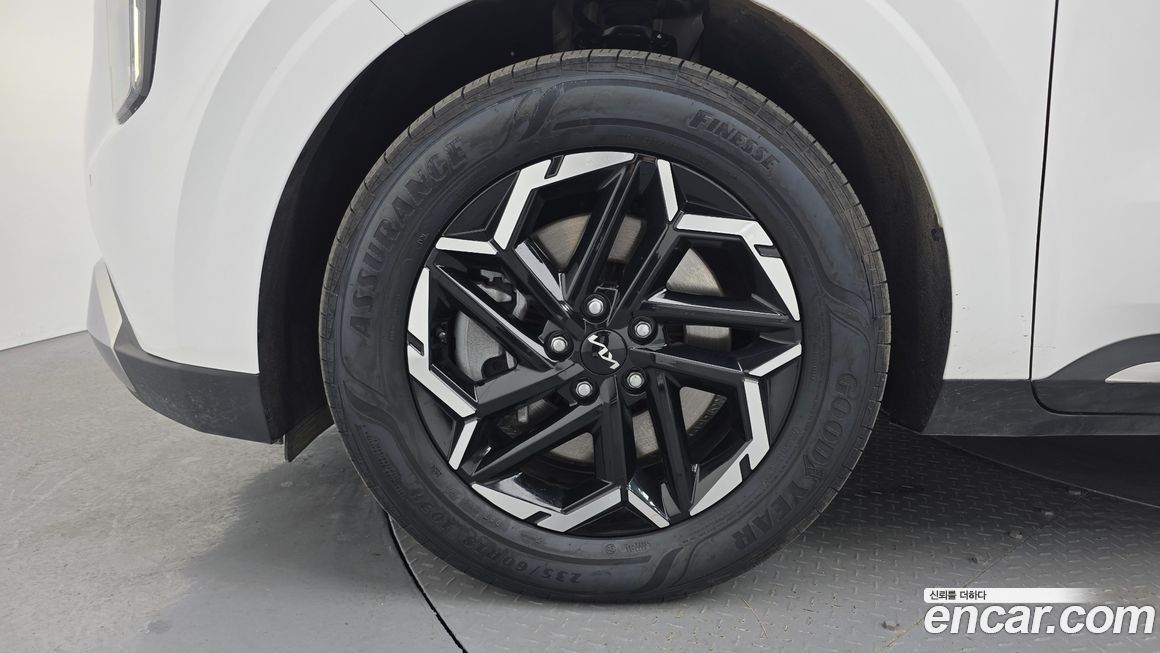 Kia Carnival 9-Seater Noblesse, 2025