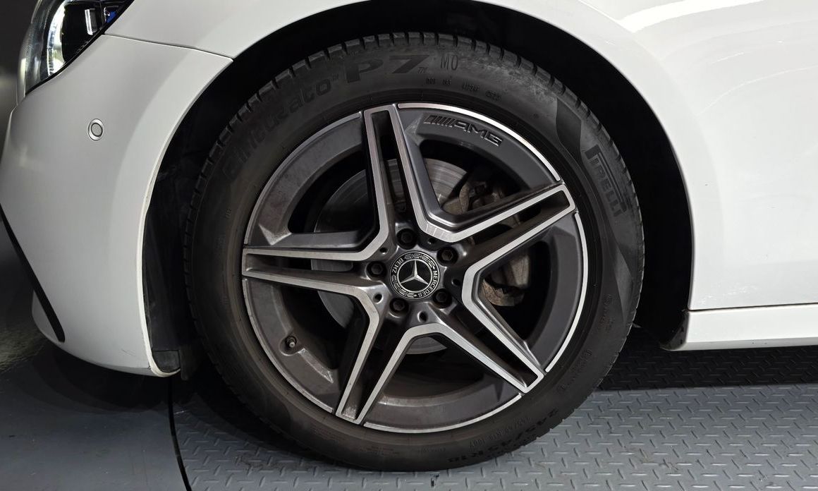 Mercedes-Benz E-Class E250 AMG Line, 2023