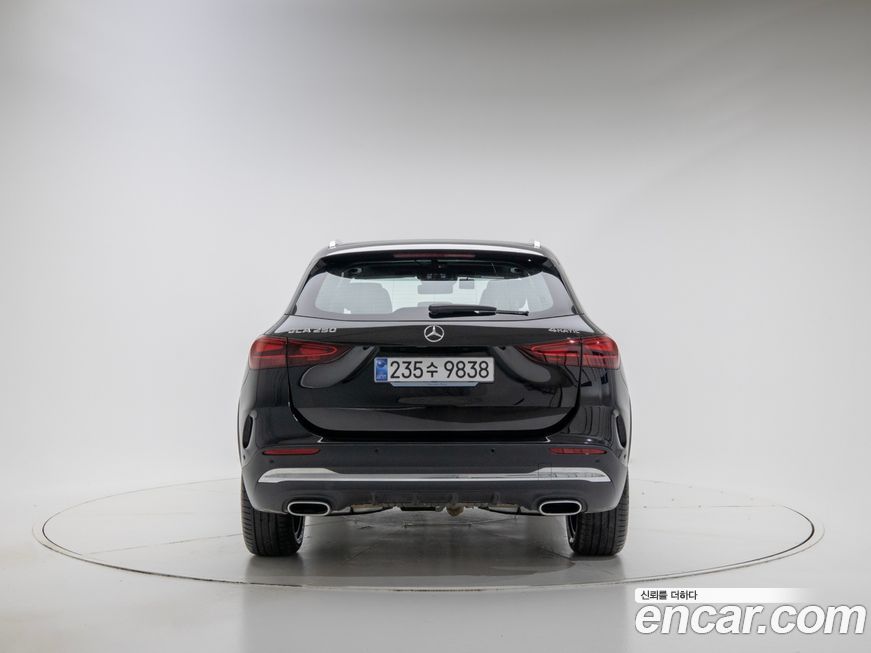 Mercedes-Benz GLA-Class GLA250 4MATIC, 2025