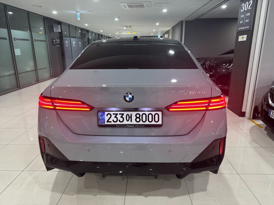 BMW 5-Series 520i M Sport, 2024