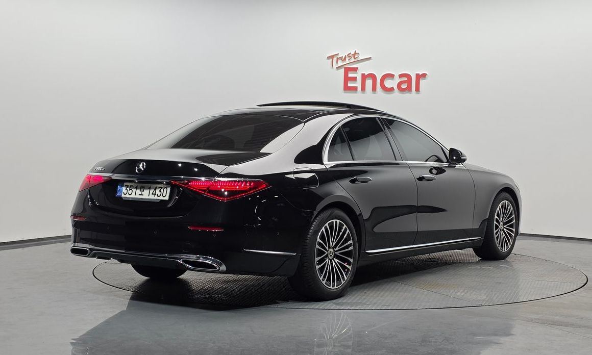 Mercedes-Benz S-Class S350 d, 2022