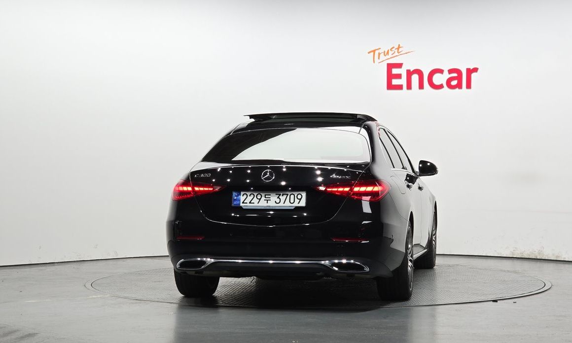 Mercedes-Benz C-Class C300 4MATIC Avantgarde, 2024