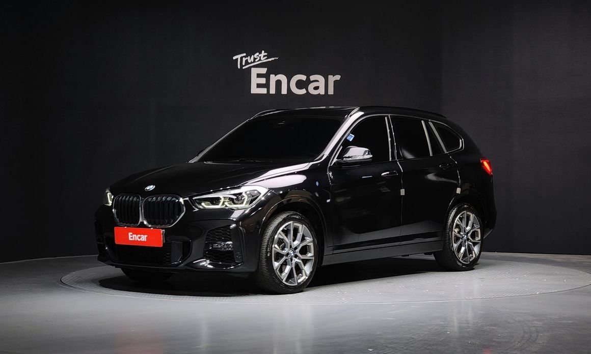 BMW X1 xDrive 20i M Sport, 2022