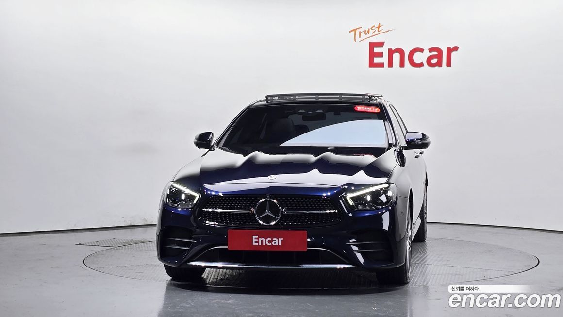 Mercedes-Benz E-Class E350 4MATIC AMG Line, 2022