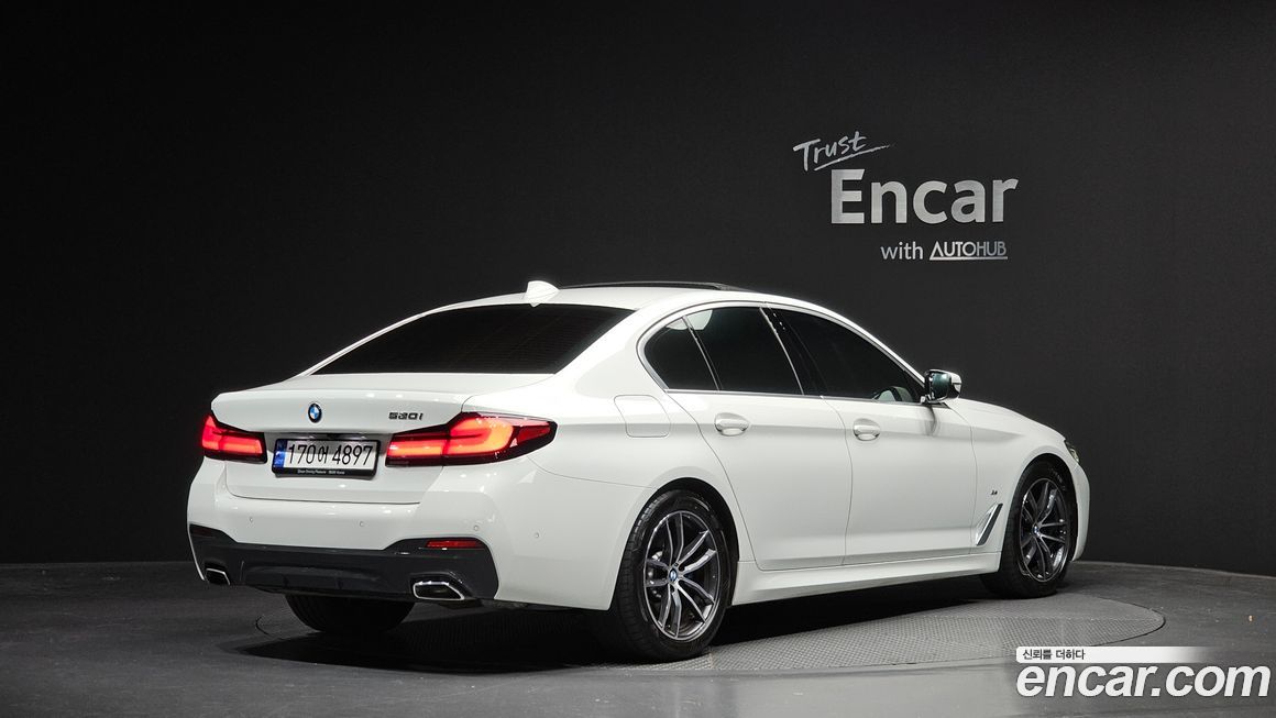 BMW 5-Series 520i M Sport, 2023